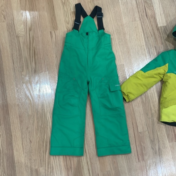 Obermeyer Kids Green and Yellow Puffer Jacket & Pants - Picture 4 of 8
